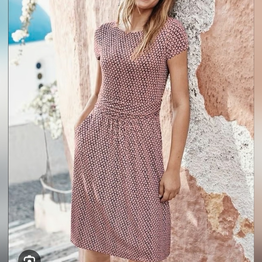 Boden Pink Patterned Short Sleeve Knee-Length Dress